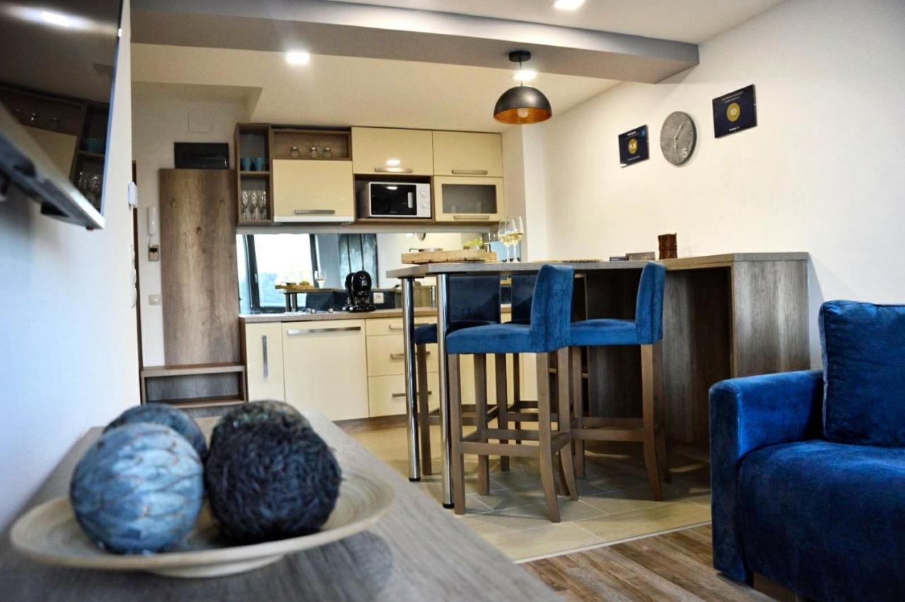 Portofino Apartman ชาร์วาร์ ภายนอก รูปภาพ