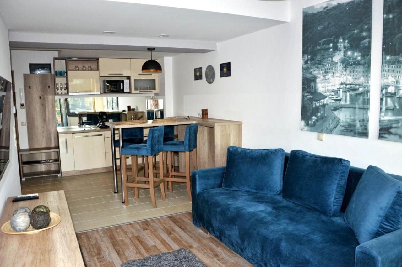 Portofino Apartman ชาร์วาร์ ภายนอก รูปภาพ